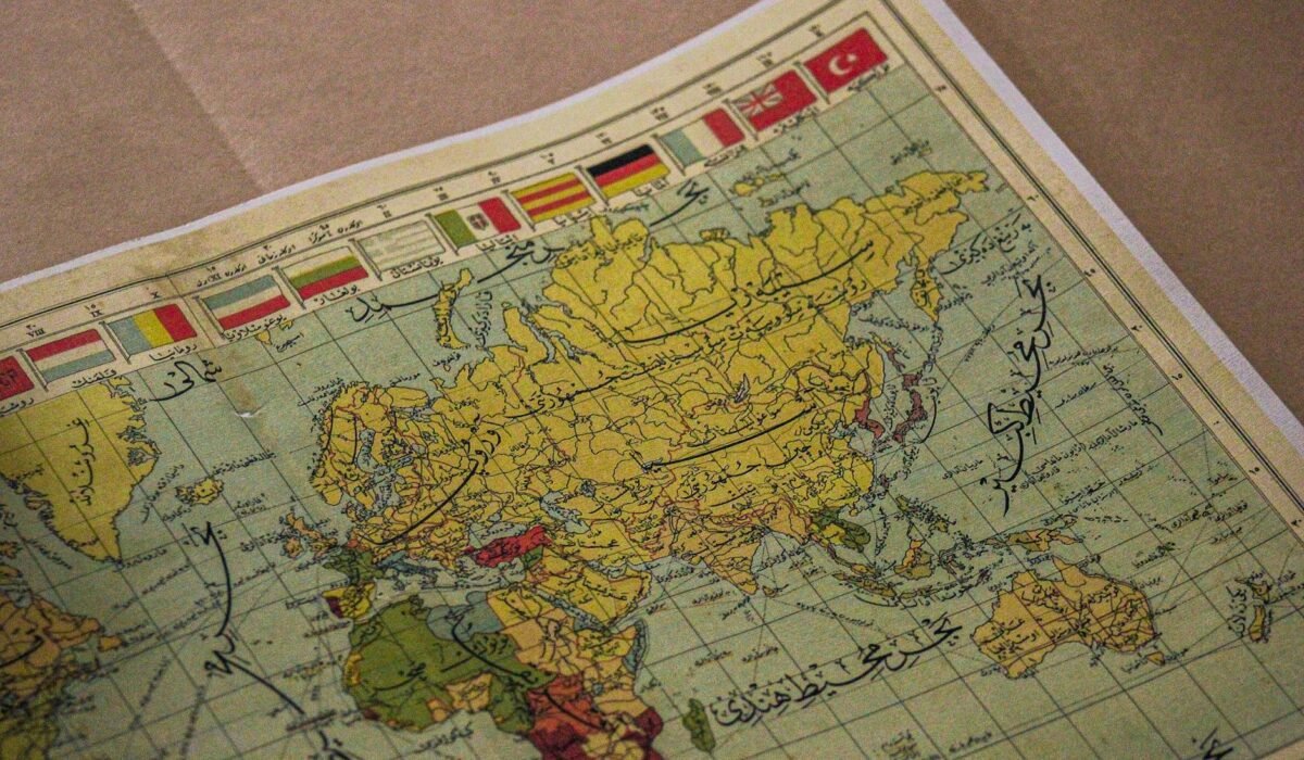 geopolitical storm crypto market 2025 blockbeats analysis