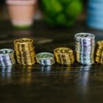 2026年黃金 vs 比特幣：避險資產的新格局與配置建議